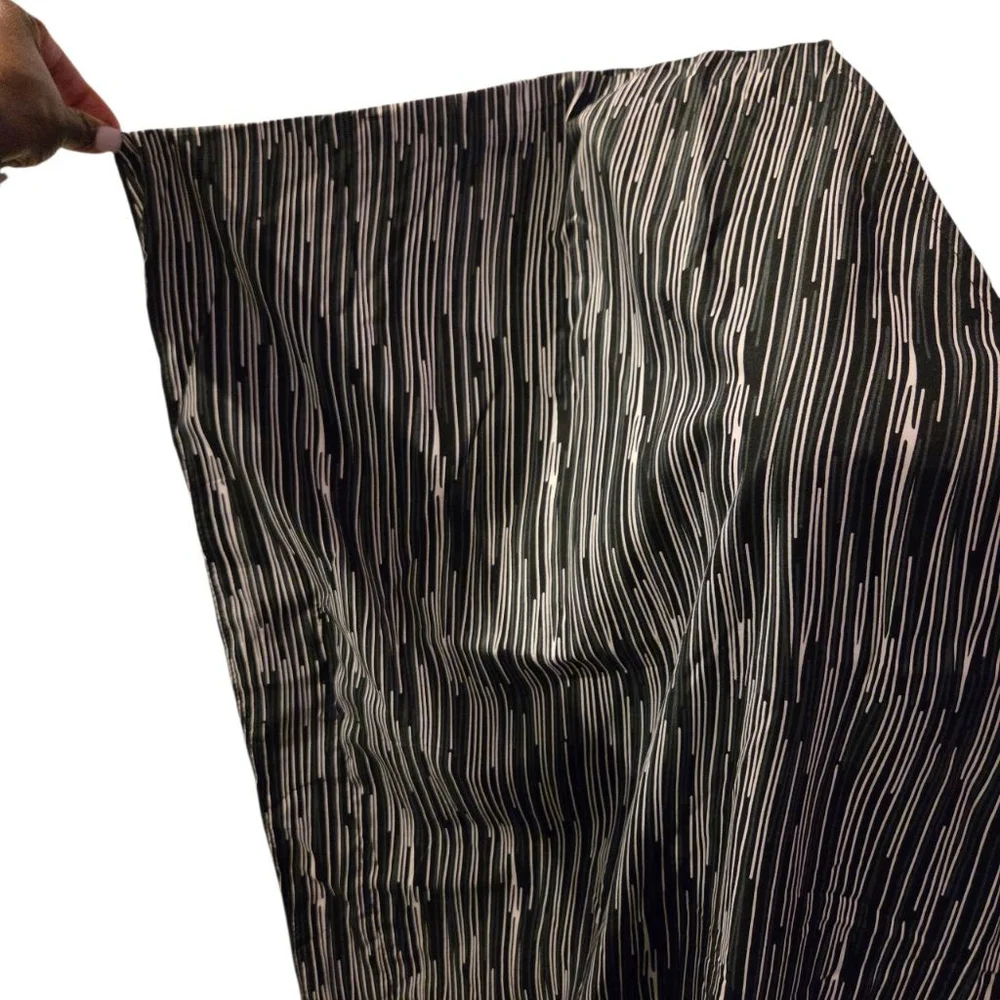 Women's Goddess by Winlar Black White Striped Kaftan O/S - Picture 4 of 5